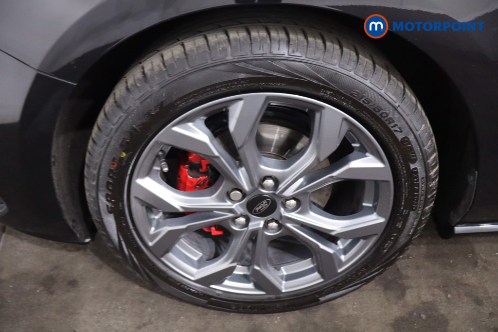 Ford Focus St-Line Manual Petrol Estate - Stock Number (1629353) - 11th supplementary image