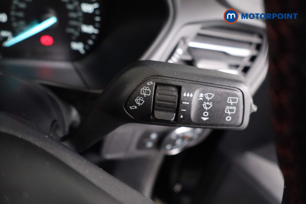 Ford Focus St-Line Manual Petrol Estate - Stock Number (1629353) - 15th supplementary image