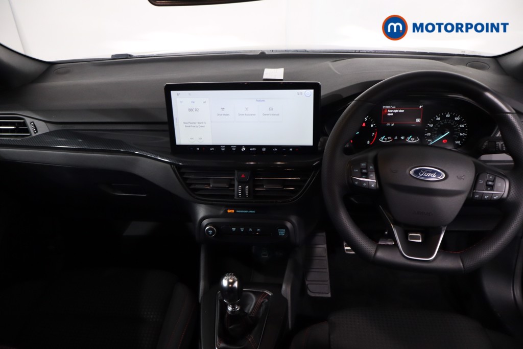 Ford Focus St-Line Manual Petrol Estate - Stock Number (1629353) - 1st supplementary image