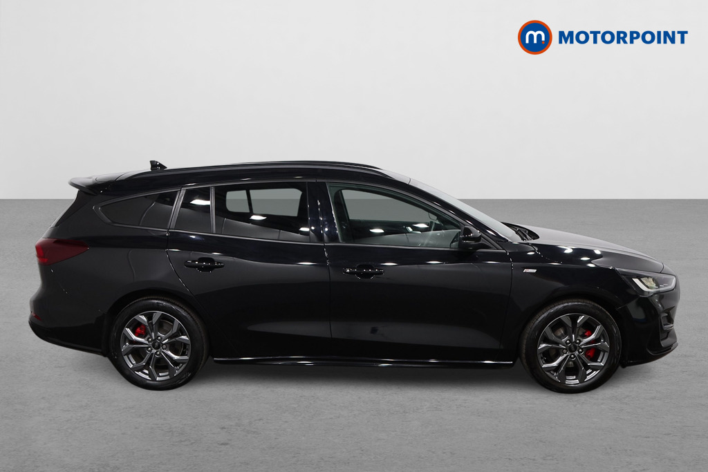 Ford Focus St-Line Manual Petrol Estate - Stock Number (1629353) - Drivers side