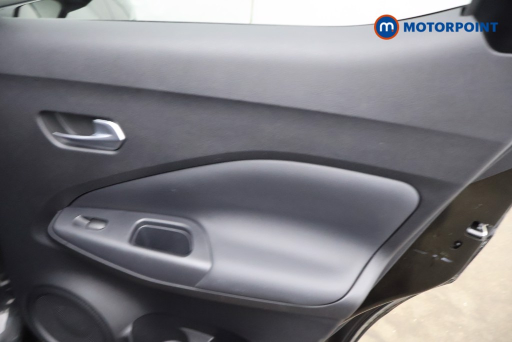 Nissan Juke N-Connecta Automatic Petrol SUV - Stock Number (1629355) - 13th supplementary image