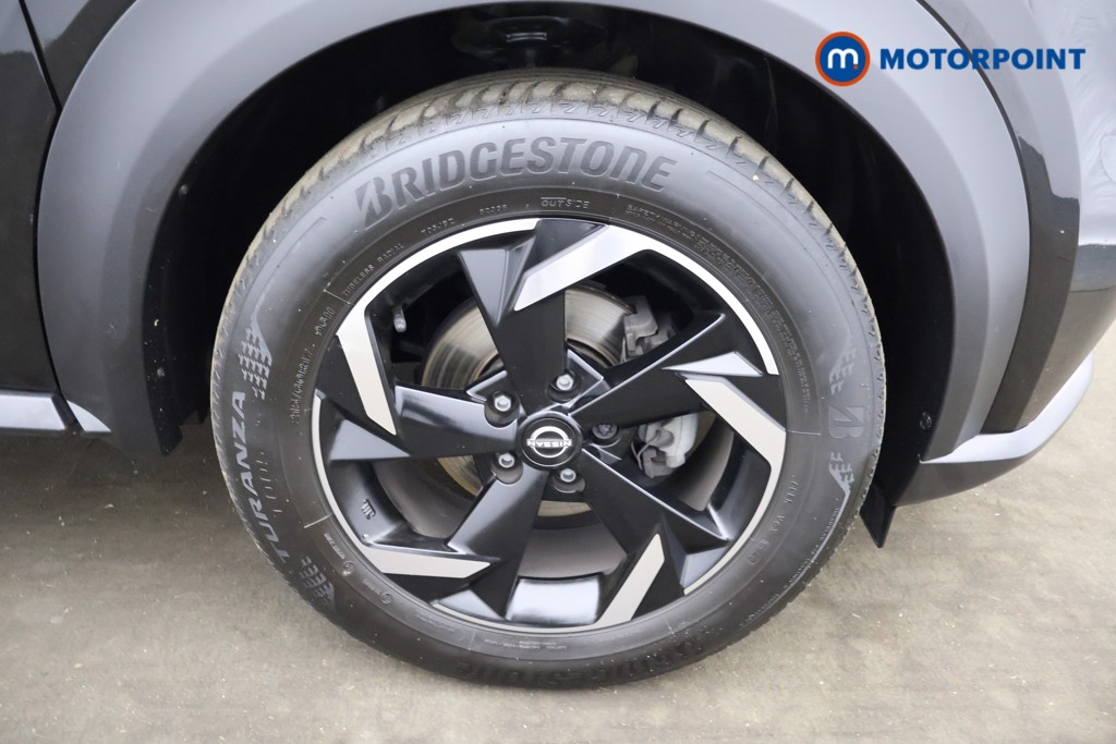 Nissan Juke N-Connecta Automatic Petrol SUV - Stock Number (1629355) - 18th supplementary image