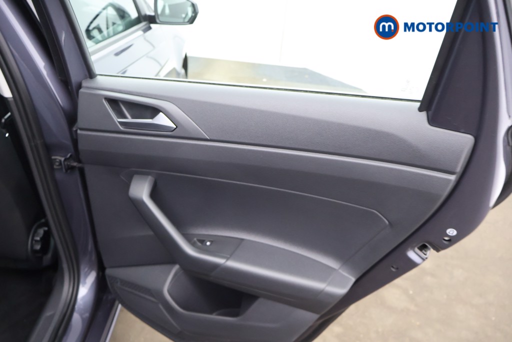 Volkswagen Polo Life Manual Petrol Hatchback - Stock Number (1629376) - 16th supplementary image