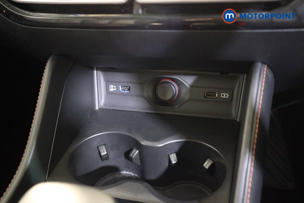 Mg Motor Uk HS Trophy Automatic Petrol-Electric Hybrid SUV - Stock Number (1629997) - 8th supplementary image