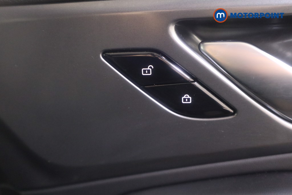 Mg Motor Uk HS Trophy Automatic Petrol-Electric Hybrid SUV - Stock Number (1630095) - 12th supplementary image