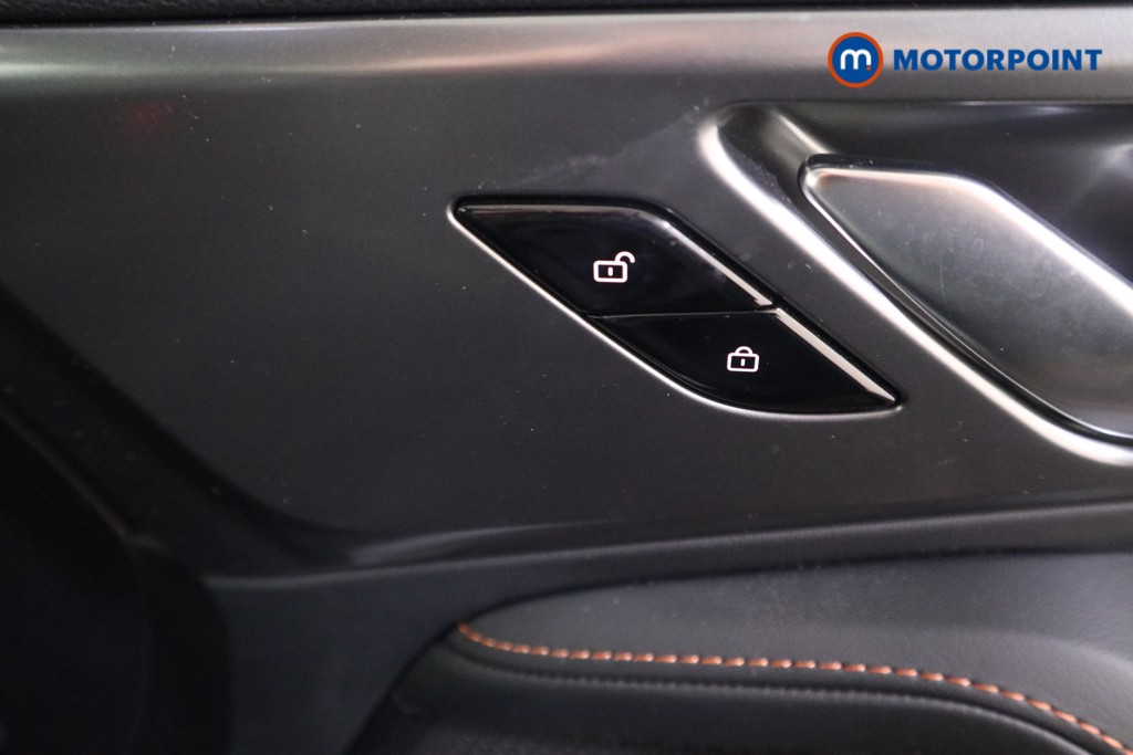 Mg Motor Uk HS Trophy Automatic Petrol-Electric Hybrid SUV - Stock Number (1630121) - 12th supplementary image