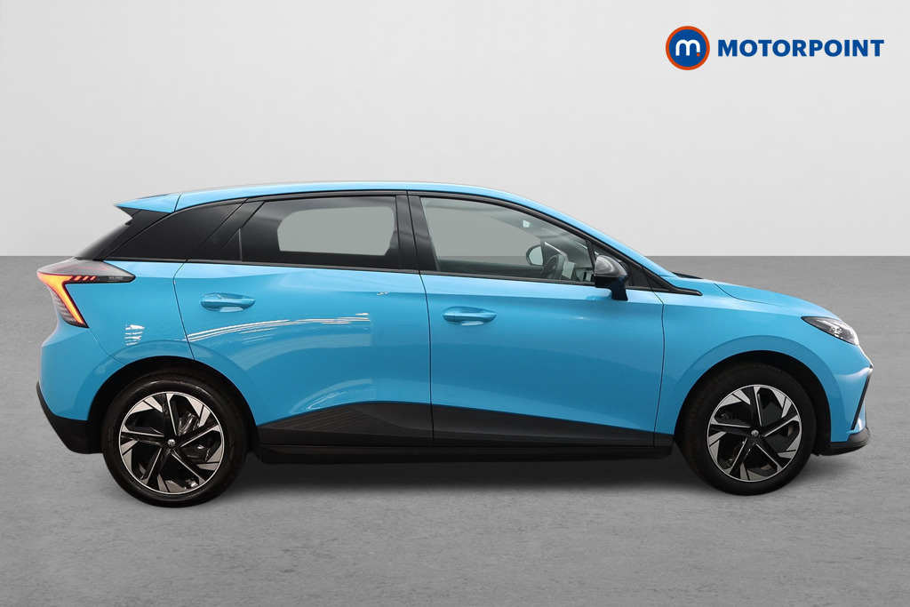 Mg Motor Uk MG4 Trophy Automatic Electric SUV - Stock Number (1630311) - Drivers side