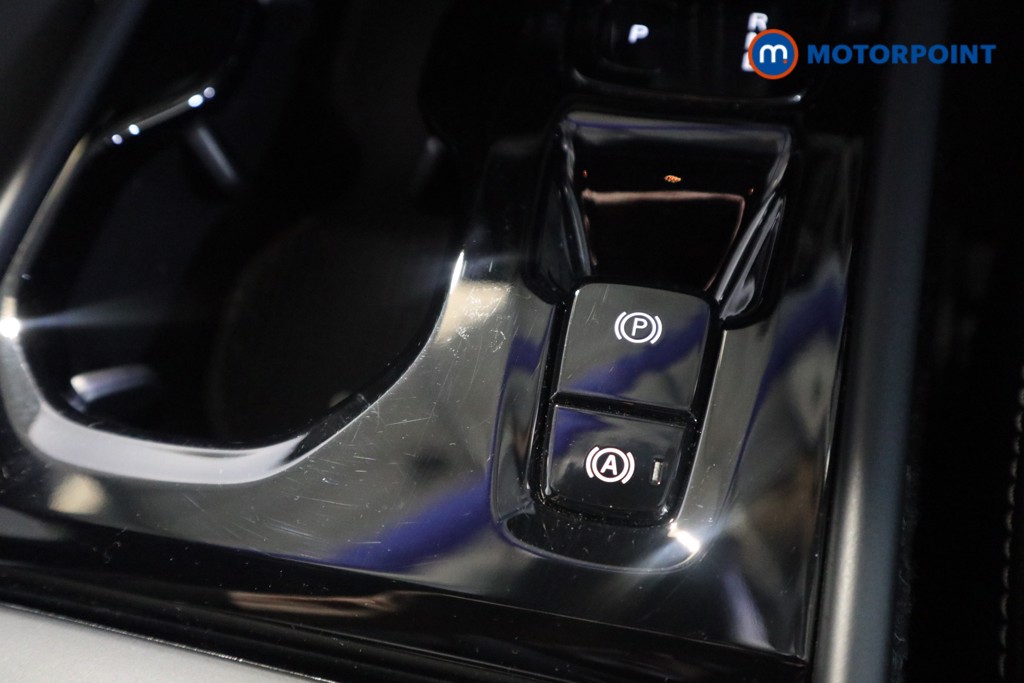 Volvo Xc40 R Design Pro Automatic Diesel SUV - Stock Number (1630451) - 11th supplementary image