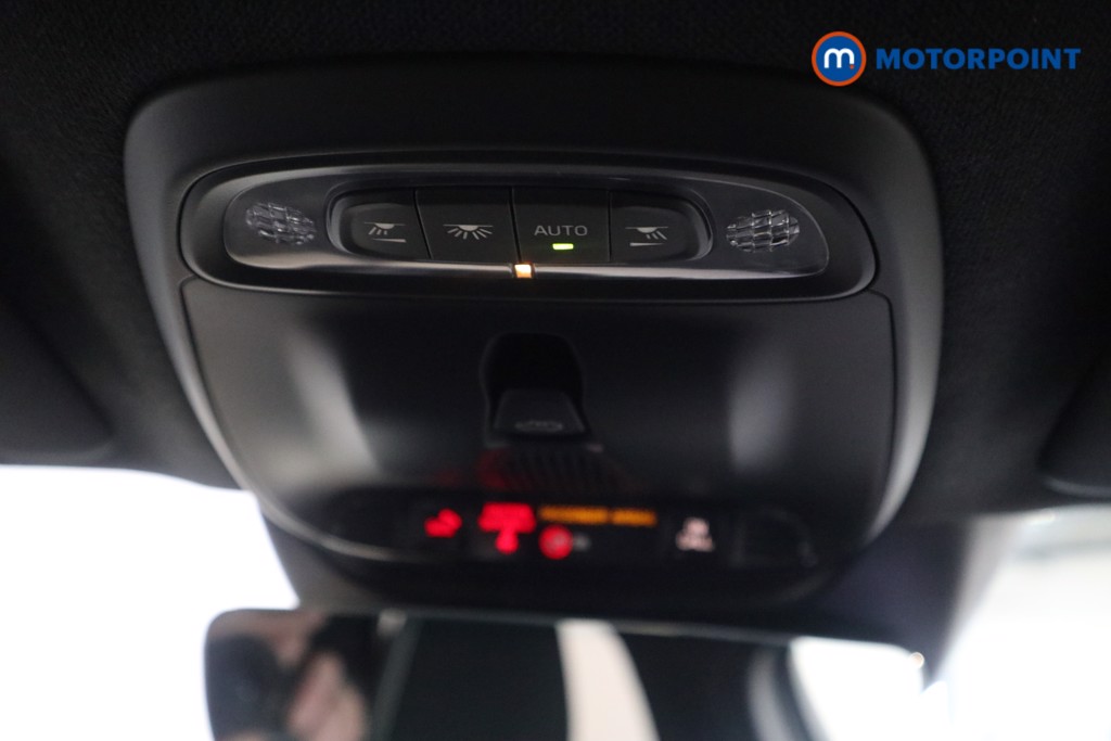 Volvo Xc40 R Design Pro Automatic Diesel SUV - Stock Number (1630451) - 12th supplementary image