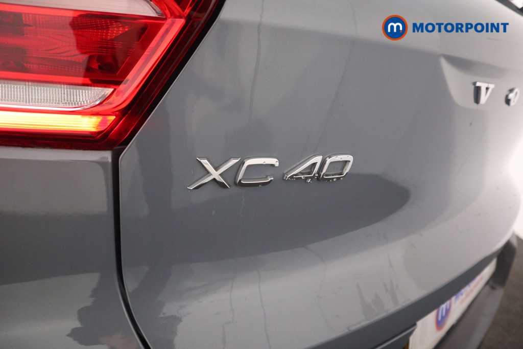 Volvo Xc40 R Design Pro Automatic Diesel SUV - Stock Number (1630451) - 33rd supplementary image