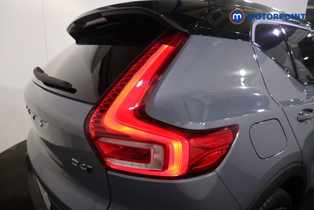 Volvo Xc40 R Design Pro Automatic Diesel SUV - Stock Number (1630451) - 35th supplementary image
