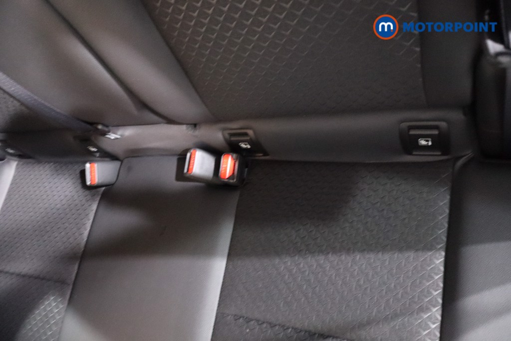 Nissan Juke N-Connecta Automatic Petrol SUV - Stock Number (1630463) - 26th supplementary image