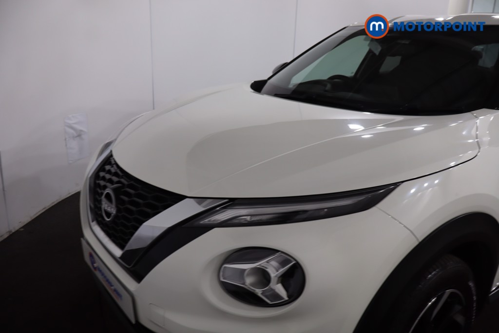 Nissan Juke N-Connecta Automatic Petrol SUV - Stock Number (1630463) - 27th supplementary image