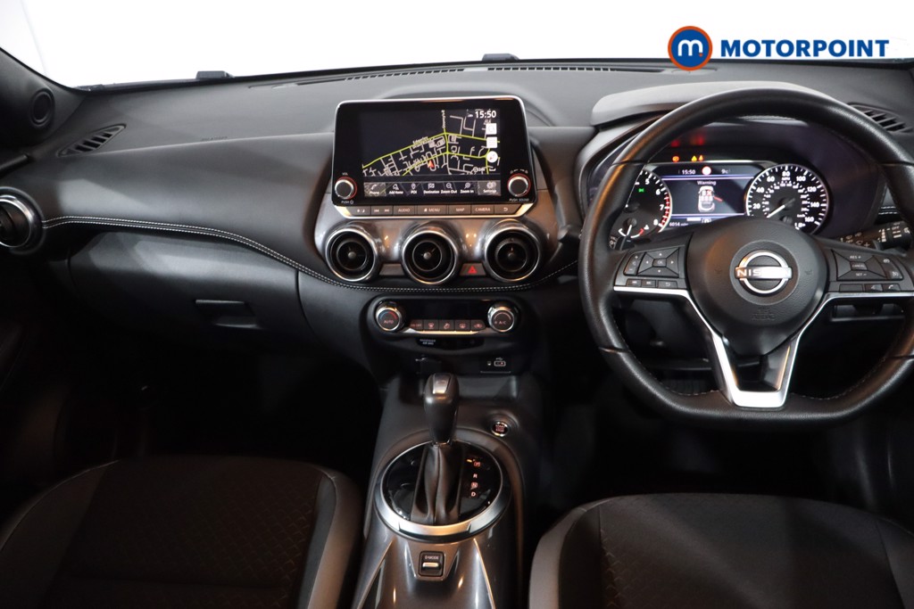 Nissan Juke N-Connecta Automatic Petrol SUV - Stock Number (1630463) - 1st supplementary image