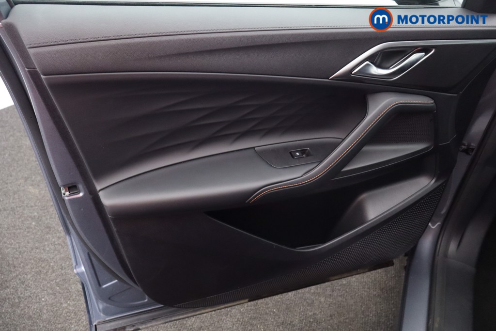 Mg Motor Uk HS Trophy Automatic Petrol-Electric Hybrid SUV - Stock Number (1630536) - 23rd supplementary image