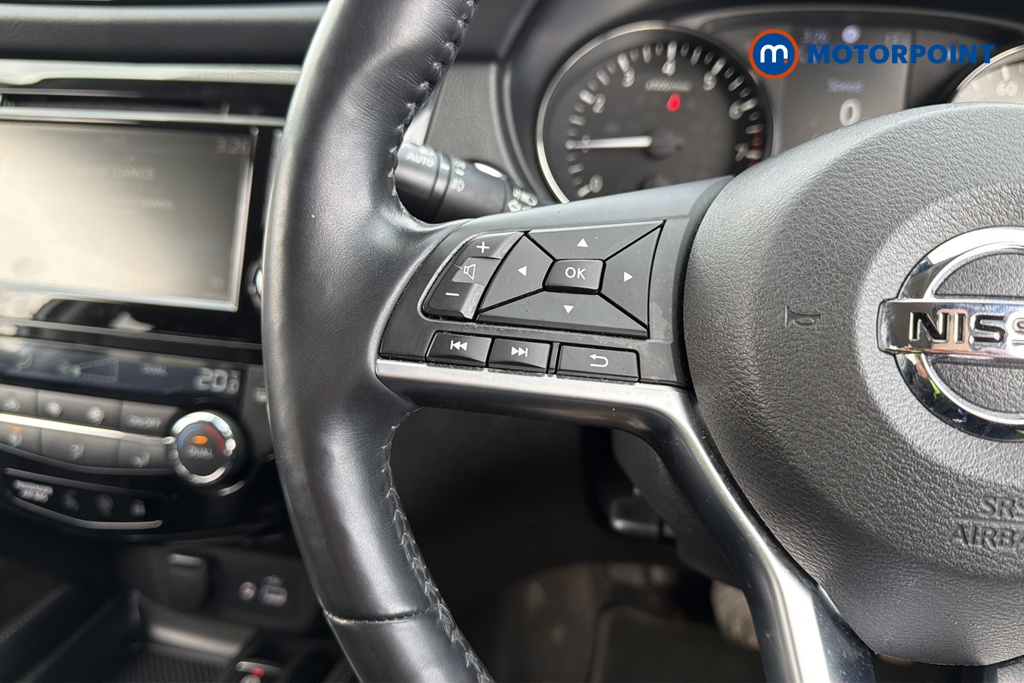 Nissan X-Trail Tekna Automatic Petrol SUV - Stock Number (1630623) - 4th supplementary image