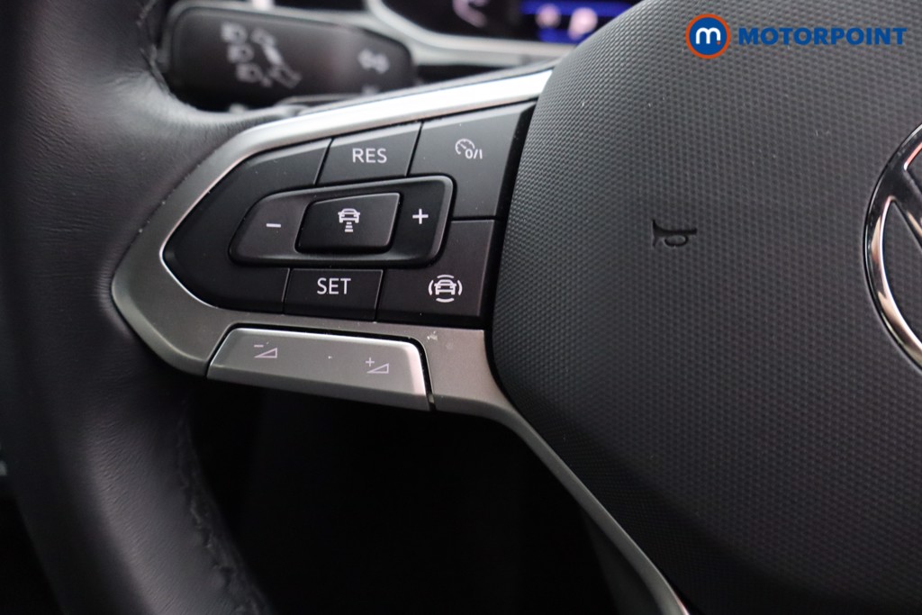 Volkswagen T-Roc R-Line Automatic Petrol SUV - Stock Number (1630659) - 3rd supplementary image