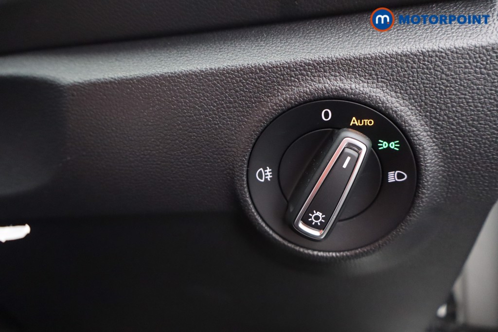 Volkswagen T-Roc R-Line Automatic Petrol SUV - Stock Number (1630659) - 9th supplementary image