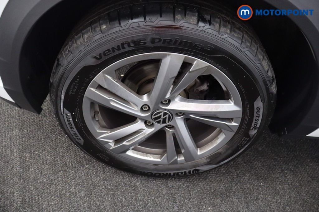 Volkswagen T-Roc R-Line Automatic Petrol SUV - Stock Number (1630659) - 23rd supplementary image