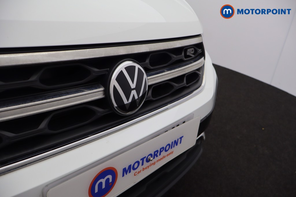 Volkswagen T-Roc R-Line Automatic Petrol SUV - Stock Number (1630659) - 32nd supplementary image