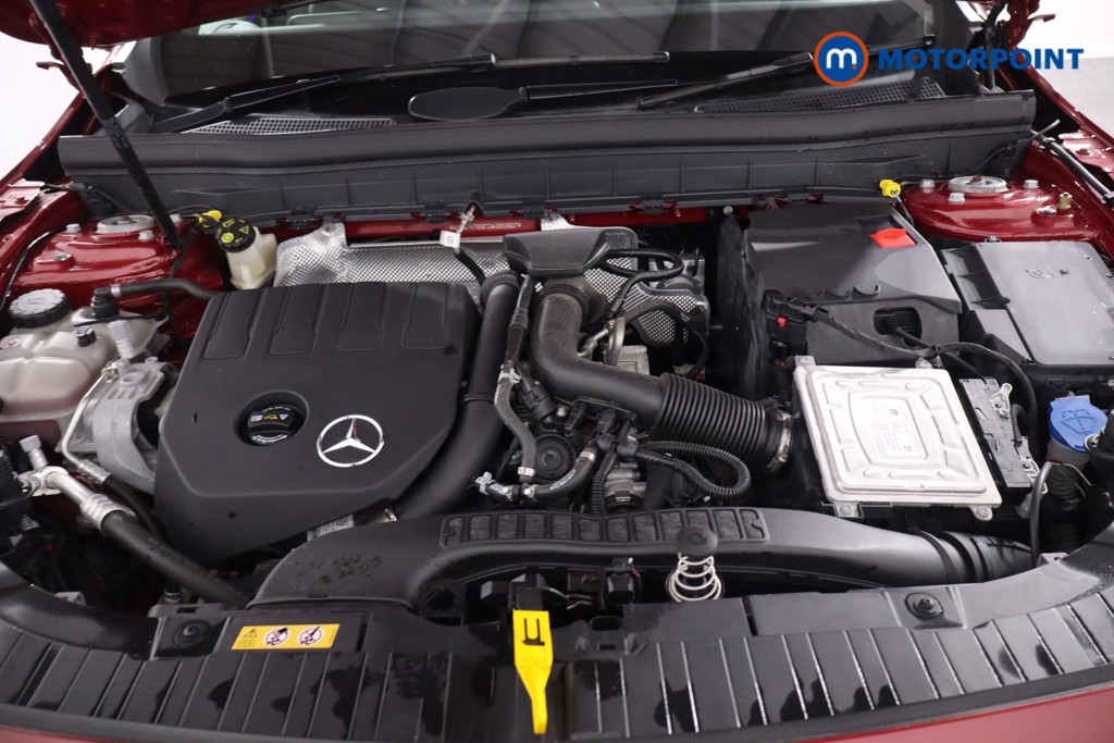 Mercedes-Benz GLB Amg Line Automatic Petrol SUV - Stock Number (1630934) - 34th supplementary image