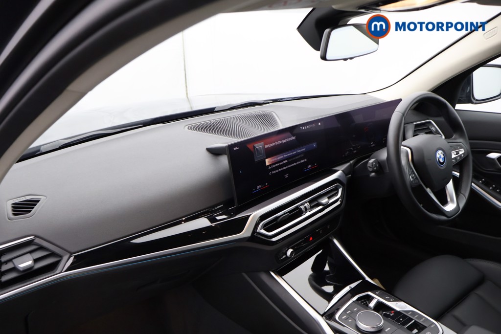 BMW 3 Series Sport Automatic Petrol Plug-In Hybrid Saloon - Stock Number (1630977) - 18th supplementary image