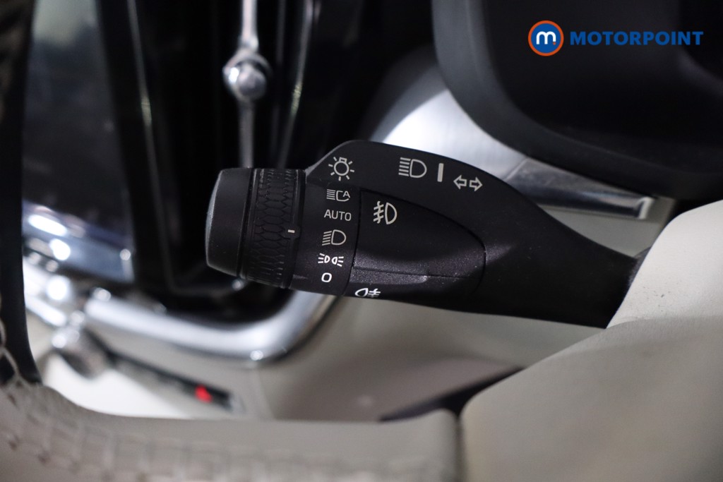 Volvo Xc60 Momentum Automatic Petrol SUV - Stock Number (1631036) - 14th supplementary image