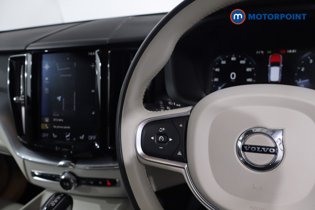 Volvo Xc60 Momentum Automatic Petrol SUV - Stock Number (1631036) - 18th supplementary image