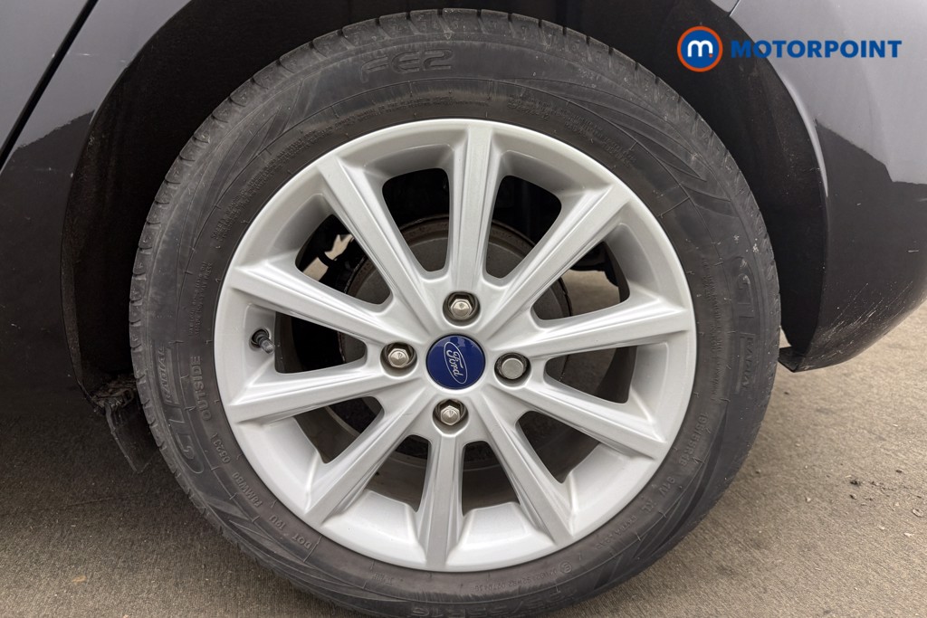 Ford Fiesta Titanium Manual Petrol Hatchback - Stock Number (1631070) - 3rd supplementary image