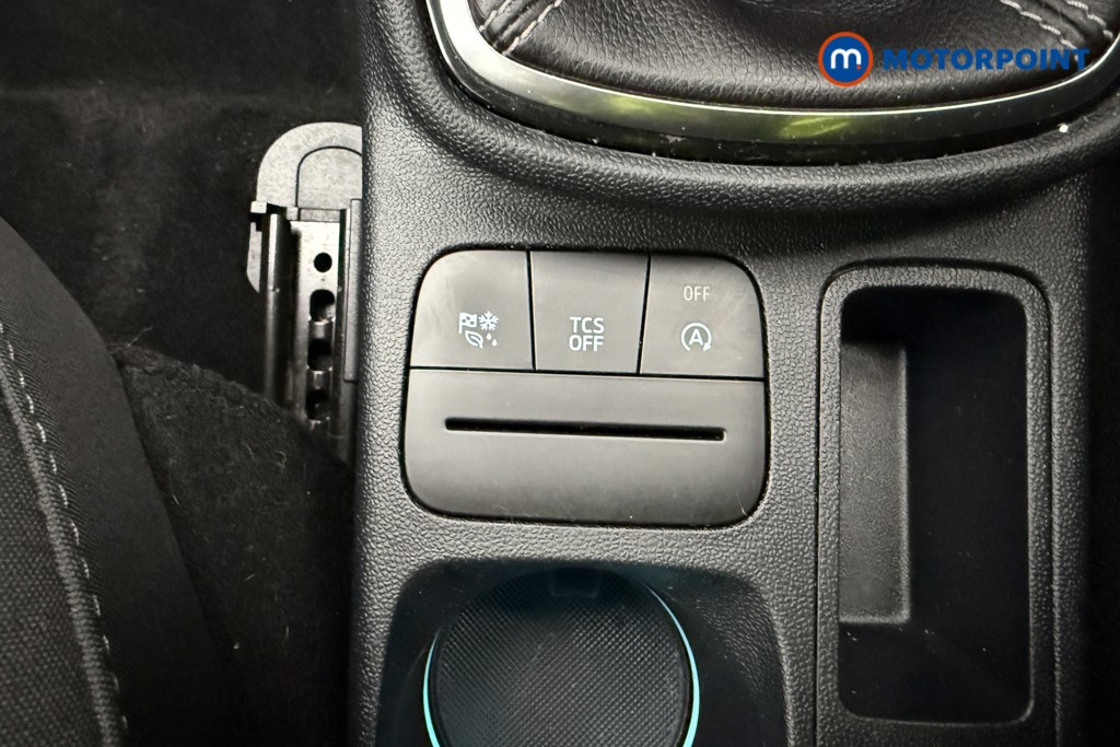Ford Fiesta Titanium Manual Petrol Hatchback - Stock Number (1631070) - 19th supplementary image