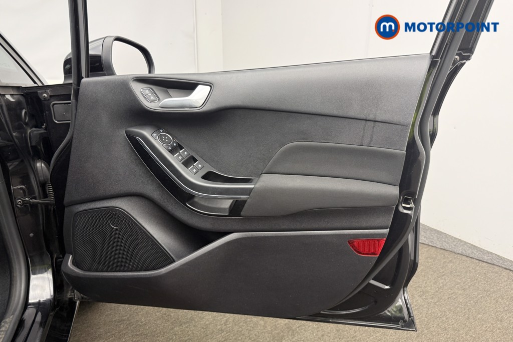 Ford Fiesta Titanium Manual Petrol Hatchback - Stock Number (1631070) - 26th supplementary image