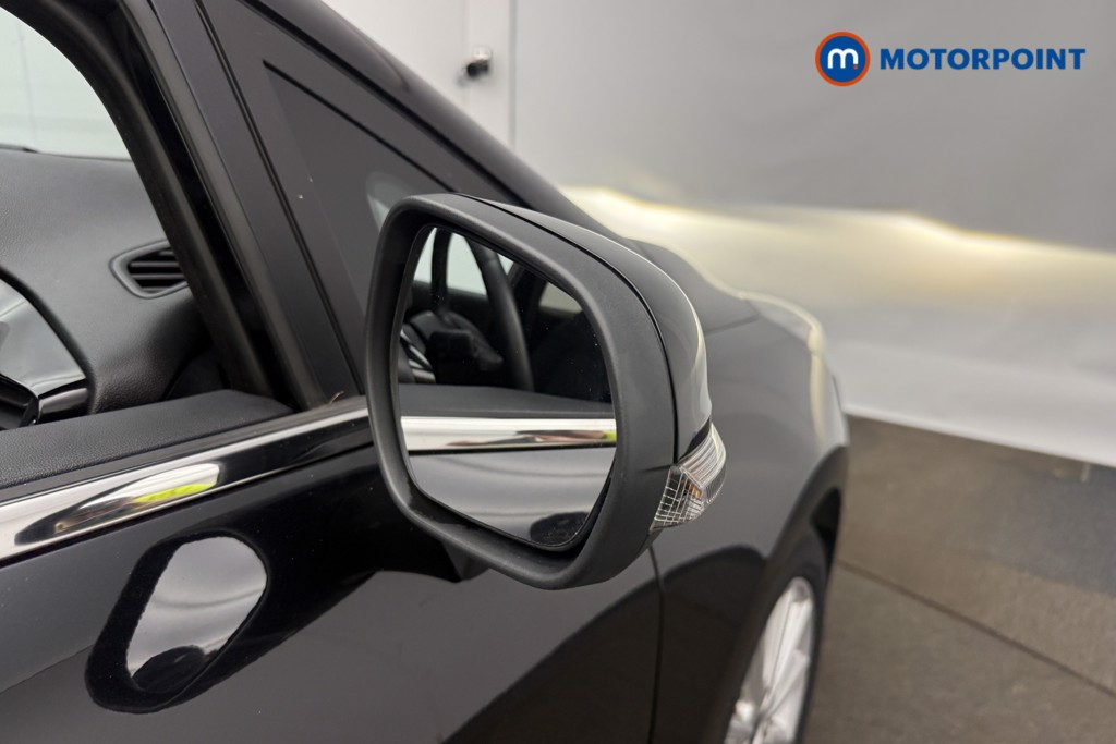 Ford Fiesta Titanium Manual Petrol Hatchback - Stock Number (1631070) - 27th supplementary image