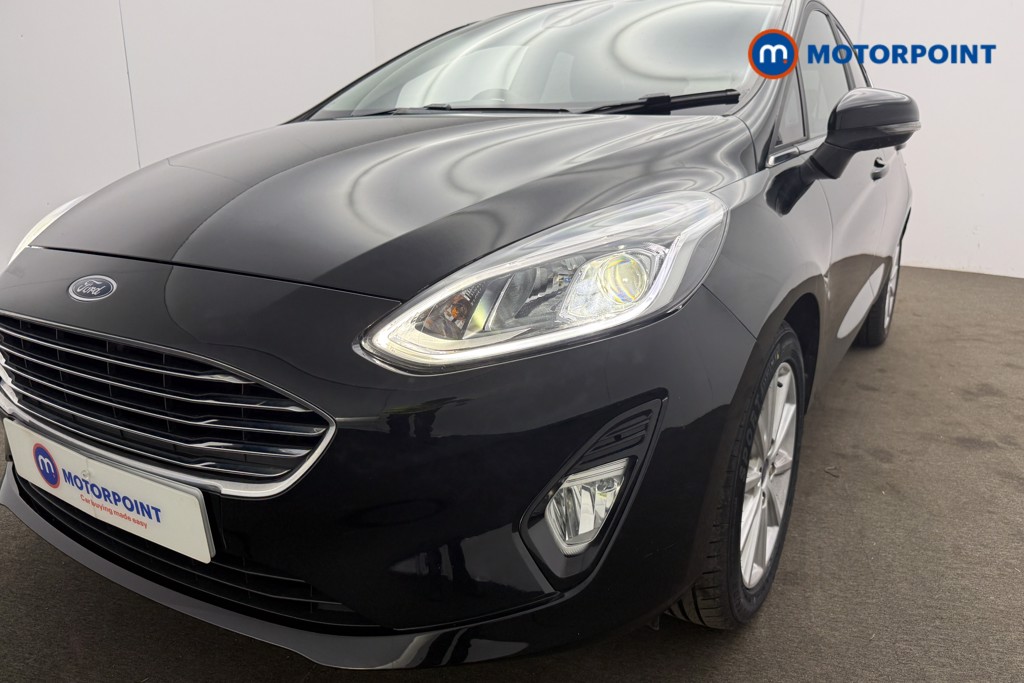 Ford Fiesta Titanium Manual Petrol Hatchback - Stock Number (1631070) - 32nd supplementary image