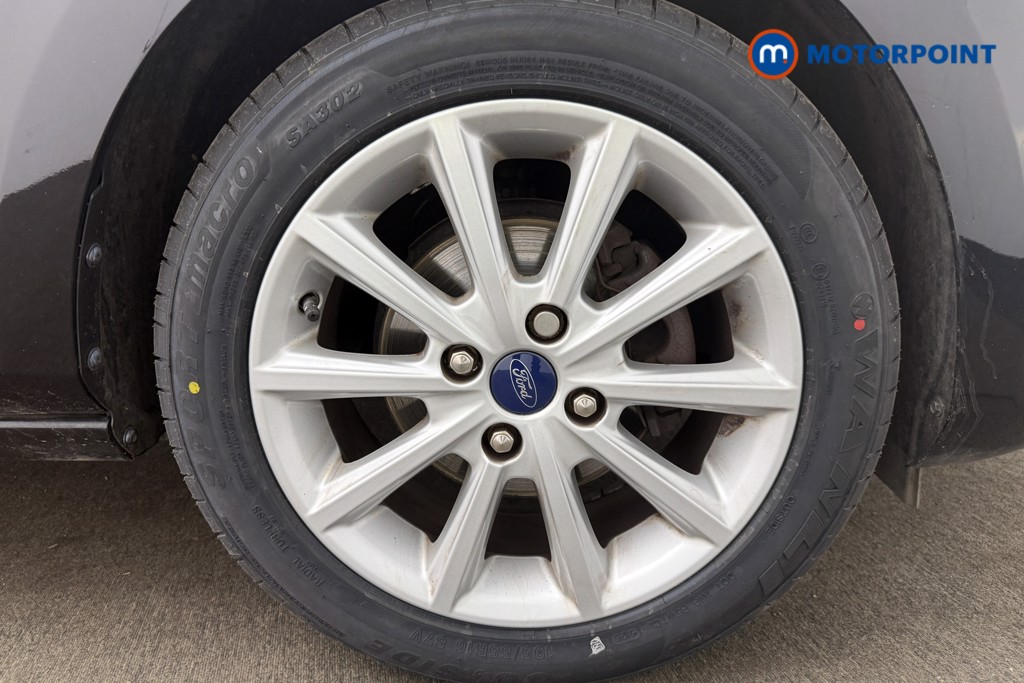 Ford Fiesta Titanium Manual Petrol Hatchback - Stock Number (1631070) - 1st supplementary image