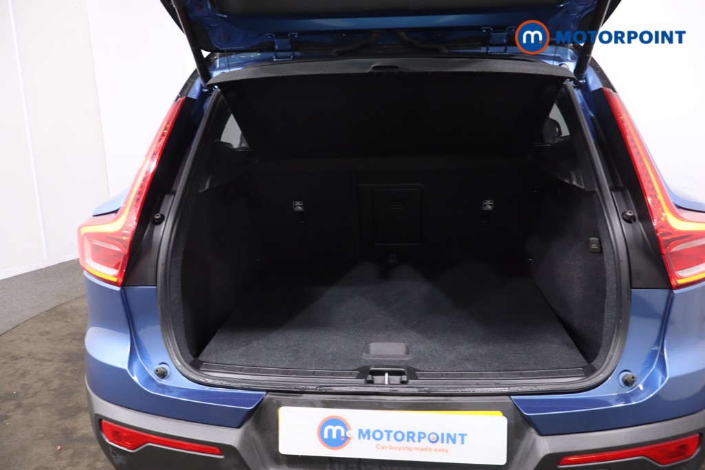 Volvo Xc40 R Design Manual Petrol SUV - Stock Number (1631130) - 37th supplementary image
