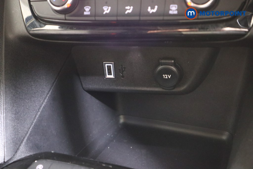 Vauxhall Corsa Design Manual Petrol Hatchback - Stock Number (1631145) - 8th supplementary image