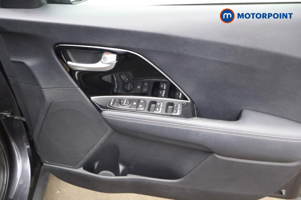 KIA Niro 3 Automatic Petrol-Electric Hybrid SUV - Stock Number (1631245) - 12th supplementary image