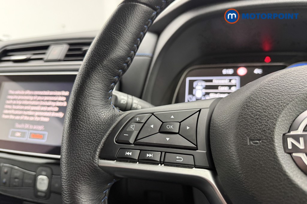 Nissan Leaf N-Connecta Automatic Electric Hatchback - Stock Number (1631306) - 7th supplementary image