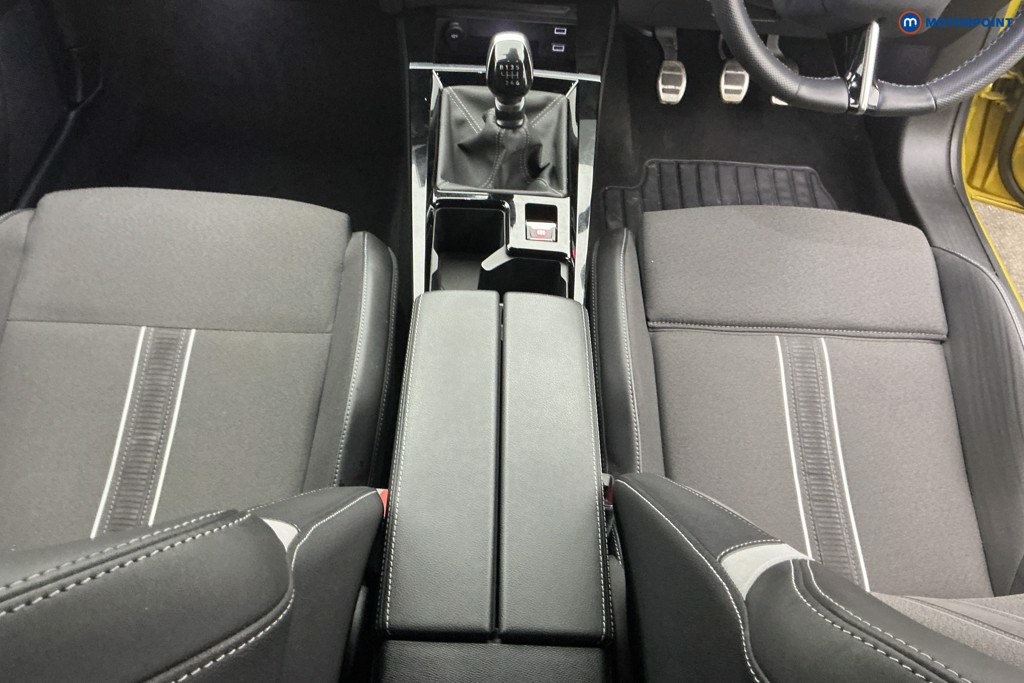 Vauxhall Astra Gs Line Manual Petrol Hatchback - Stock Number (1631321) - 10th supplementary image