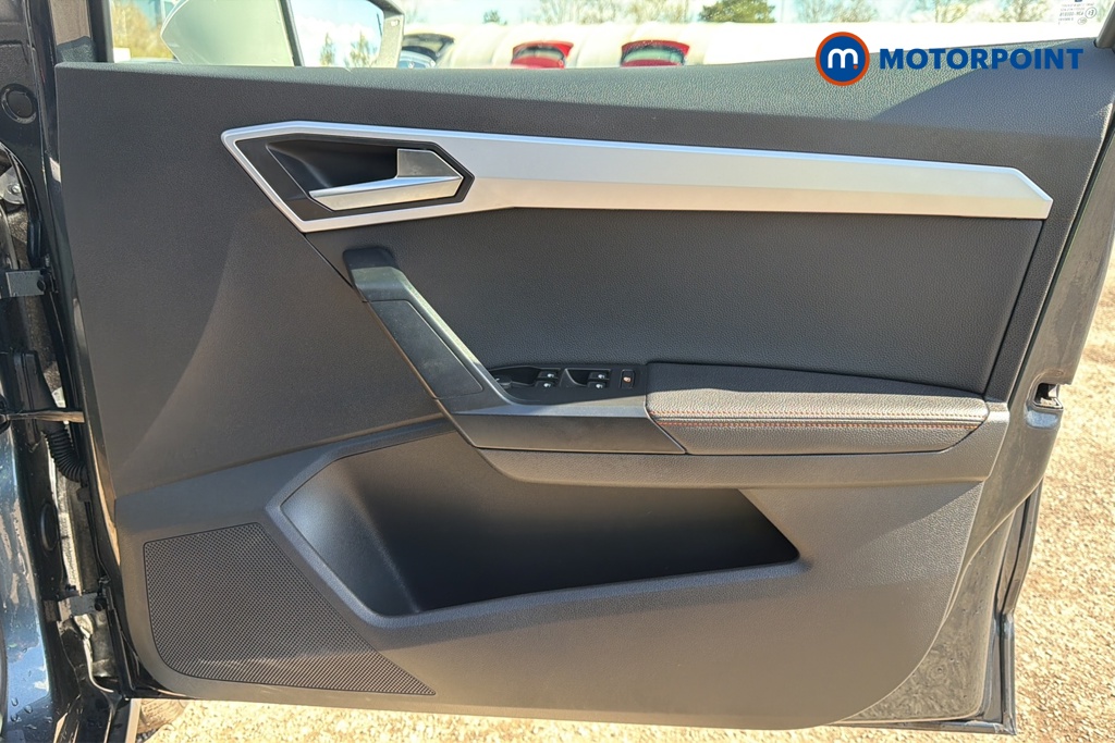 Seat Arona Fr Sport Manual Petrol SUV - Stock Number (1631380) - 18th supplementary image