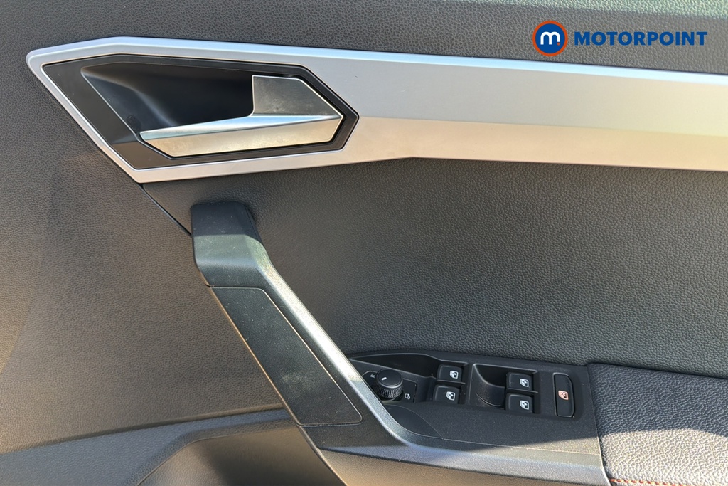 Seat Arona Fr Sport Manual Petrol SUV - Stock Number (1631380) - 19th supplementary image