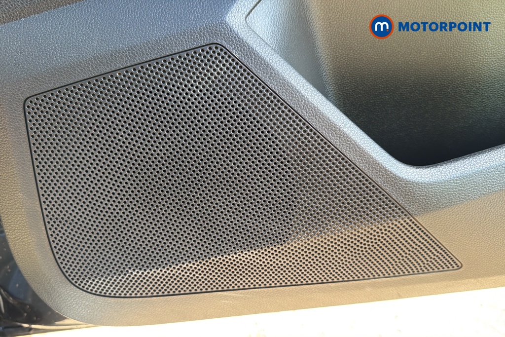 Seat Arona Fr Sport Manual Petrol SUV - Stock Number (1631380) - 21st supplementary image