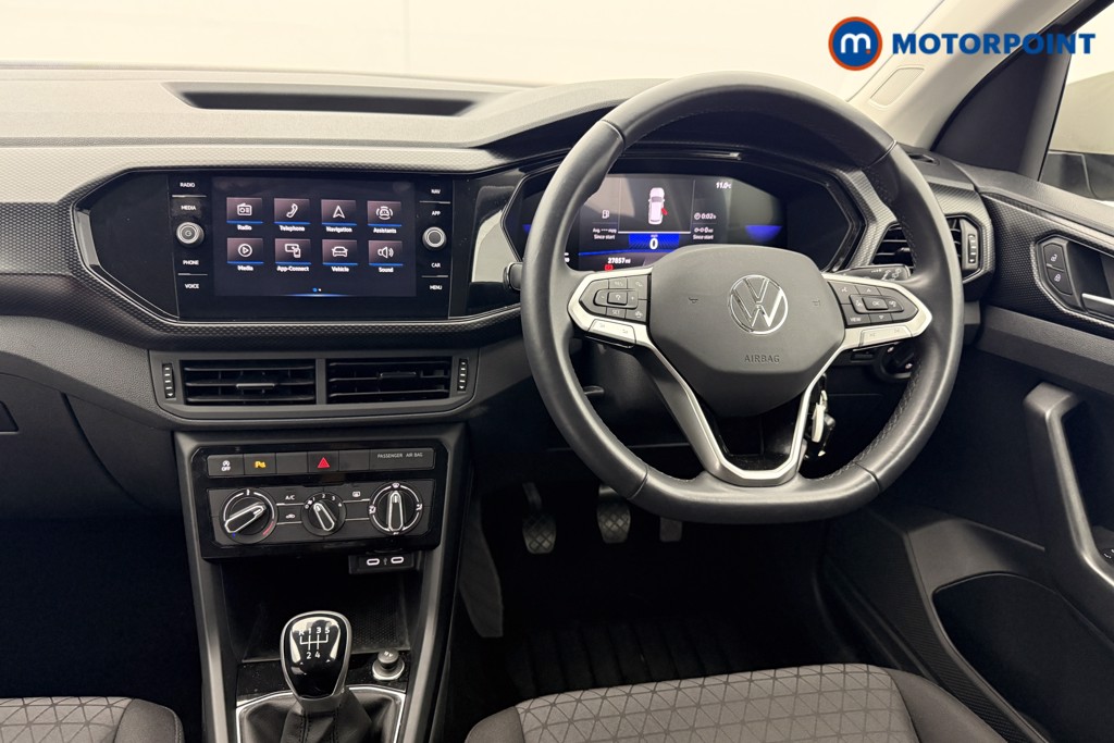 Volkswagen T-Cross SE Manual Petrol SUV - Stock Number (1631752) - 2nd supplementary image