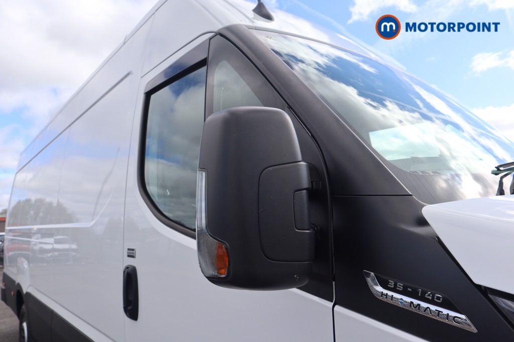 Iveco Daily Business Automatic Diesel High Volume-High Roof Van - Stock Number (1631866) - 21st supplementary image