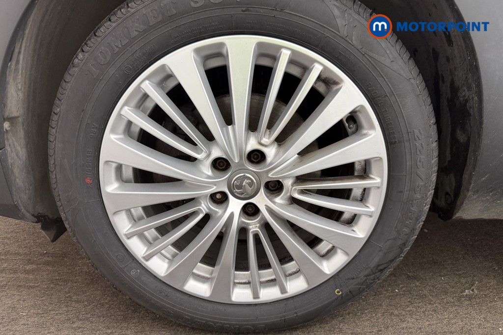 Vauxhall Grandland X Tech Line Nav Manual Diesel SUV - Stock Number (1601786) - 4th supplementary image