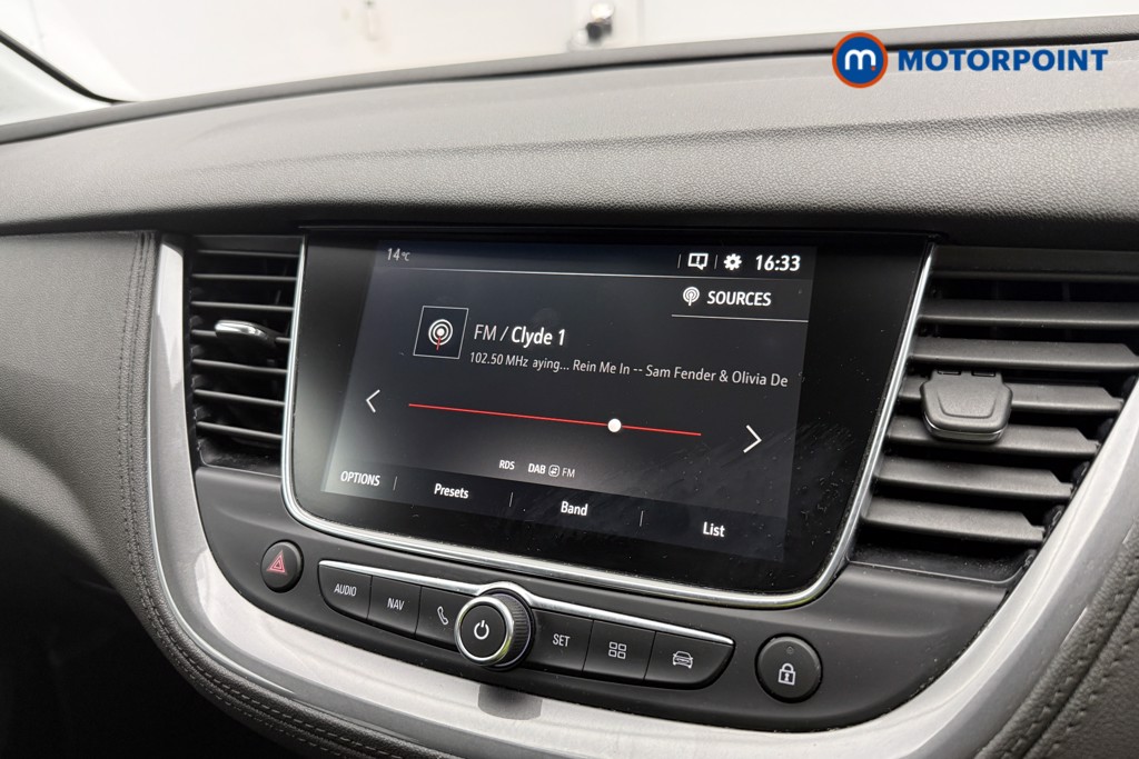 Vauxhall Grandland X Tech Line Nav Manual Diesel SUV - Stock Number (1601786) - 15th supplementary image