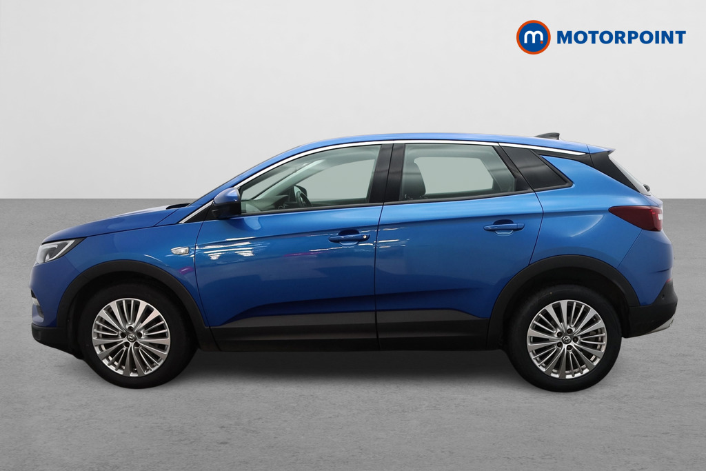 Vauxhall Grandland X Tech Line Nav Manual Diesel SUV - Stock Number (1601786) - Passenger side