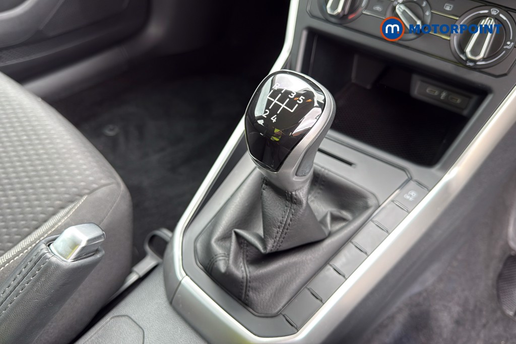 Volkswagen Polo Life Manual Petrol Hatchback - Stock Number (1611715) - 15th supplementary image