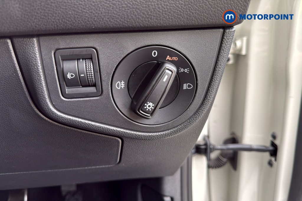 Volkswagen Polo Life Manual Petrol Hatchback - Stock Number (1611715) - 18th supplementary image