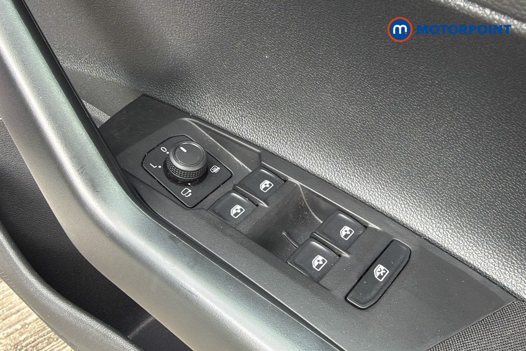 Volkswagen Polo Life Manual Petrol Hatchback - Stock Number (1611715) - 20th supplementary image